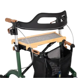 Praktisk bakke til Saljol-rollatorer. Bakken gør det nemt at transportere dine ting indendørs.